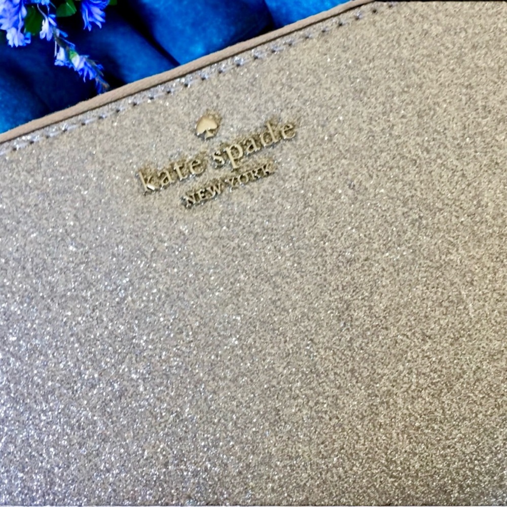 New! Kate Spade Silver Glitter Large Continental Wallet – Lunar Light (NWOT) - Picture 4 of 10